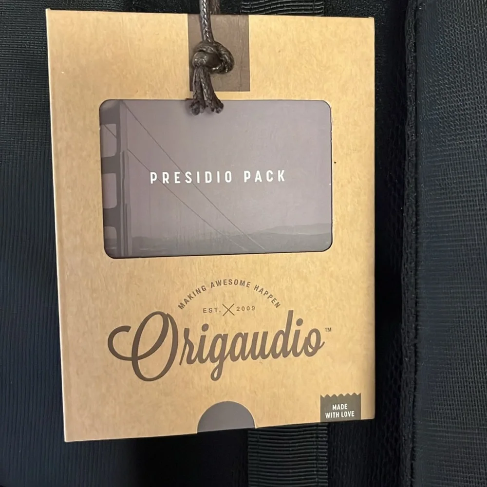 Backpack - Picture 6 of 7